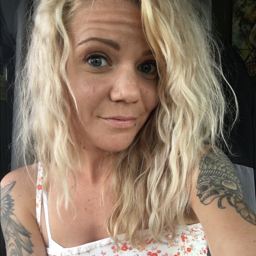Meet your Posher, Megan